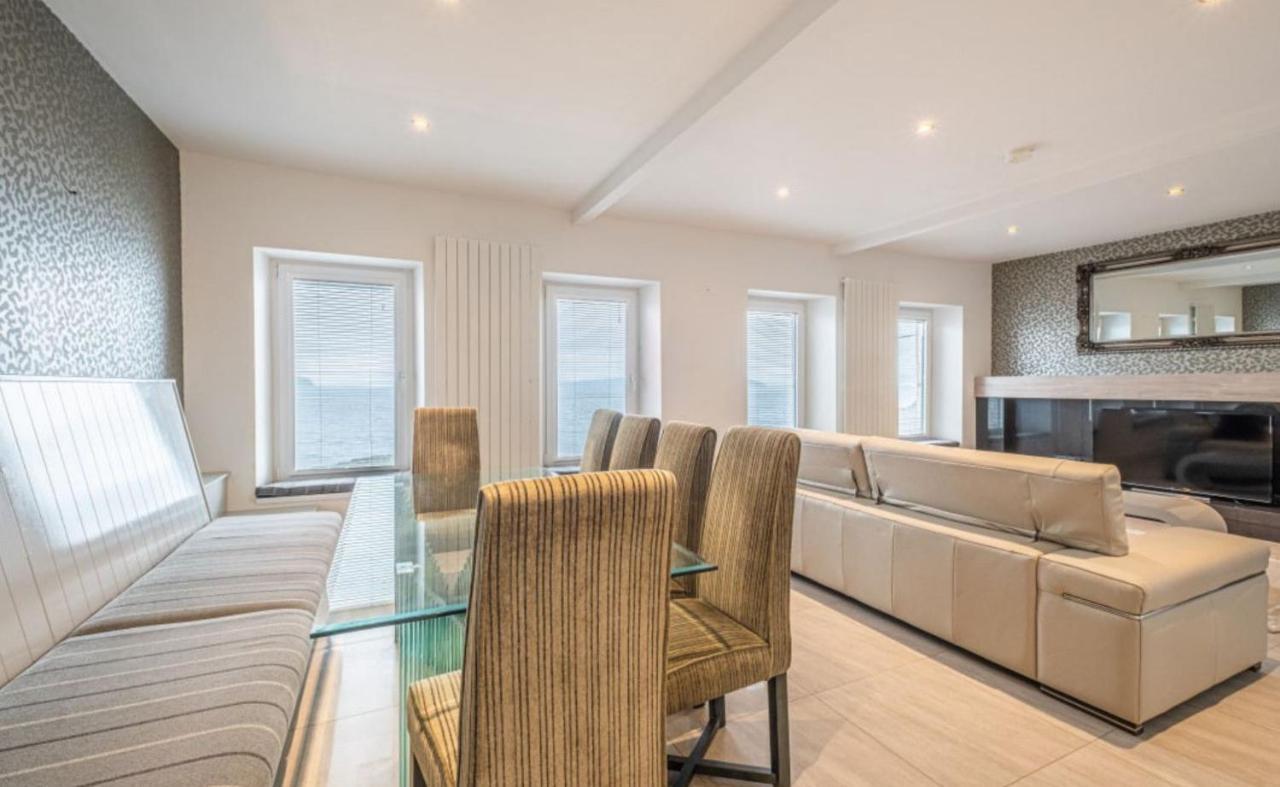 Promenade Apartment Panoramic Sea Views Portstewart Buitenkant foto